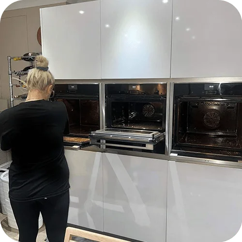 Oven cleaning service in Higham